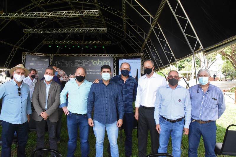 Deputado Roosevelt Vilela participa da Expoabra Digital no Parque Granja do Torto