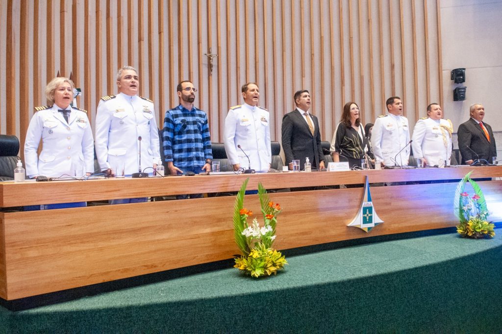 Agência CLDF: CLDF comemora 215 anos do Corpo de Fuzileiros Navais com homenagem aos militares