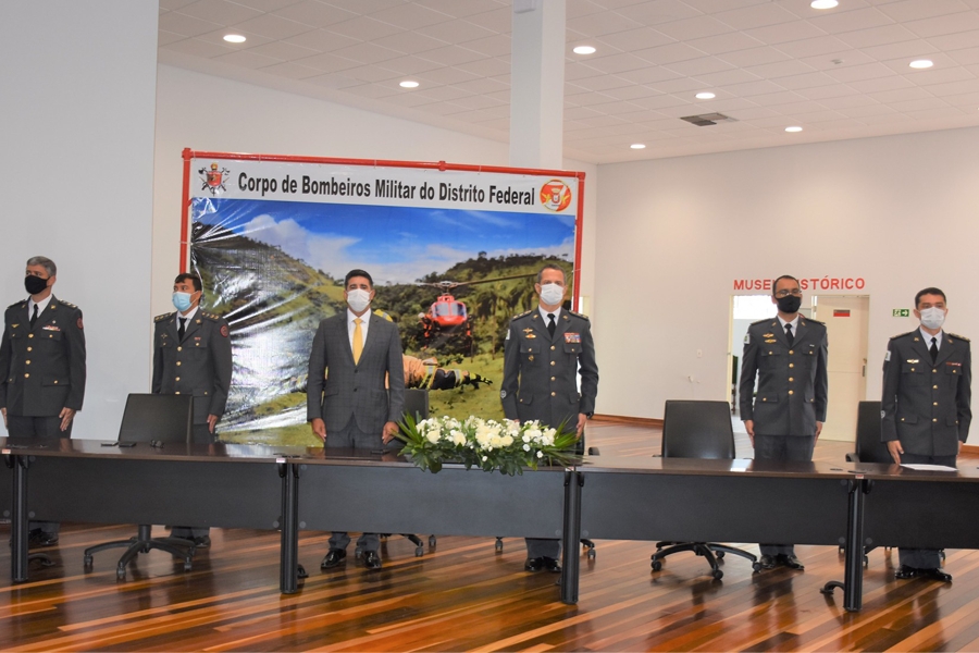 Como paraninfo, deputado Roosevelt Vilela participa da formatura da turma 30 do CAEP