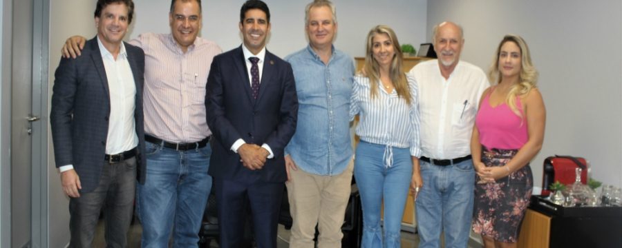 Frente Parlamentar da Agricultura se reúne com o setor produtivoDentre as preocupações do setor estão a regularização das terras rurais do DF.