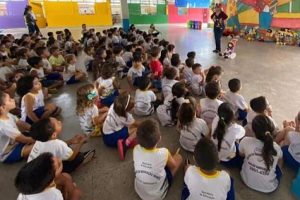 A Câmara Legislativa do DF aprova emenda parlamentar de autoria do Dep. Roosevelt no valor de R$ 47 mil para a reforma dos banheiros e revitalização da quadra de esportes do Centro de Educação Infantil (CEI) do Núcleo Bandeirante