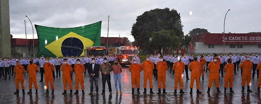 Deputado Roosevelt Vilela participa da cerimônia de ingresso dos novos Bombeiros Militares