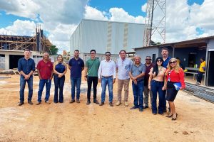 Deputado Roosevelt Vilela realiza visita às obras da futura Vinícola Brasília, na região do PAD-DF