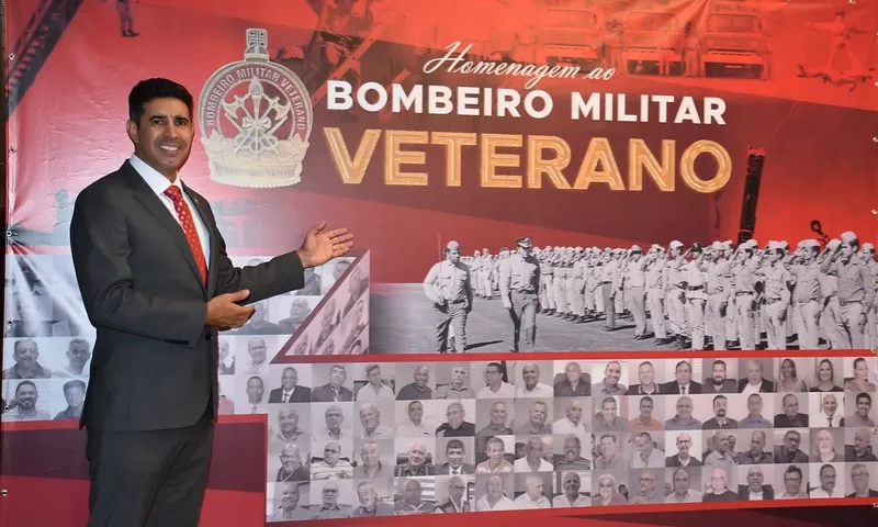 Avança na CLDF projeto do deputado Roosevelt que eterniza em Lei a canção dos bombeiros militares veteranos