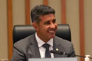Deputado Roosevelt realiza Sessão Solene em comemoração ao Dia do Contador