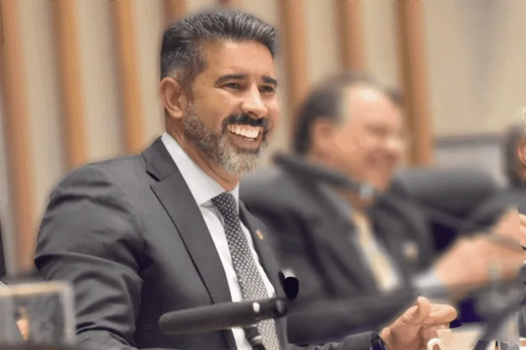 Excelente notícia! Projeto de ampliação do terreno do Grupamento de Aviação Operacional do CBMDF foi aprovado. Deputado Roosevelt