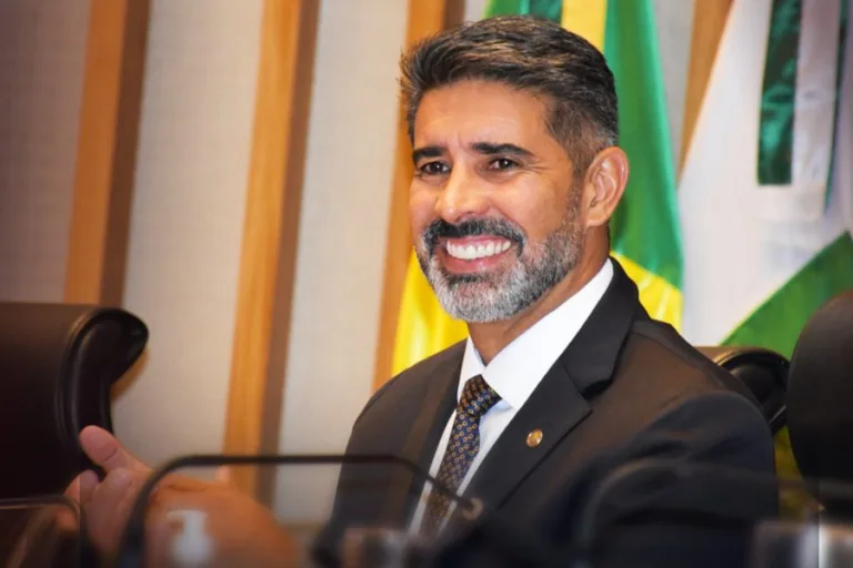 Deputado Roosevelt propõe acesso gratuito a medicamentos como Ozempic e Mounjaro para tratar obesidade e diabetes no DF